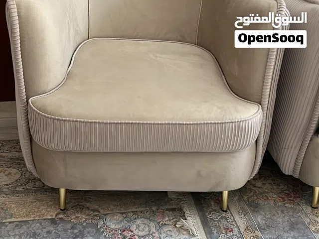 طقم كراسي جانبية (كرسيين)