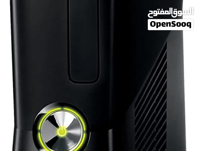 جهاز xbox 360مستعمل مع 2يد تحكم