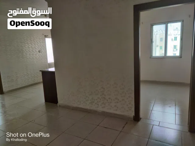 شقة سكنية للبيع خلف فندق الجود