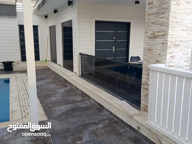 2500 m2 3 Bedrooms Villa for Sale in Jericho Other