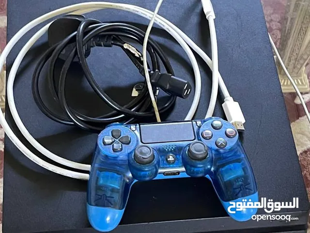 PlayStation 4 PlayStation for sale in Ras Al Khaimah