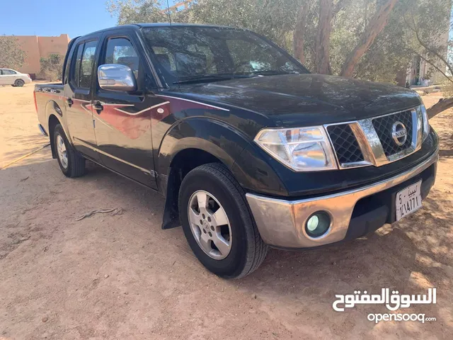 Used Nissan Navara in Zintan