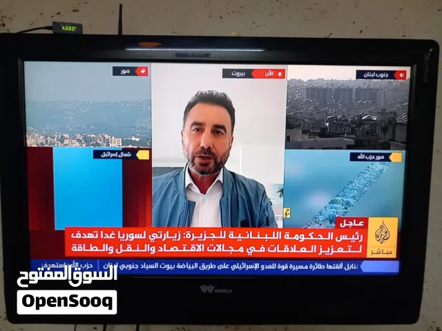 شاشه 32 بوصة مستعملة أصلية و جامدة جدا شغالة مية مية للبيع بسعر مغري للجادين فقط الاتصال الزرقاء