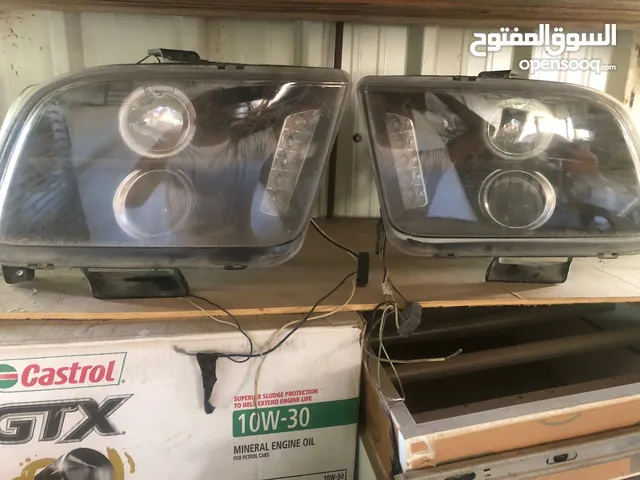 للبيع فورد موستنج من2005/2008   ليتات من داخل كربون  استعملهم اغل من اسبوع شبه الحداد