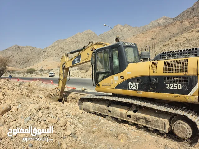 Excavator CAT 325