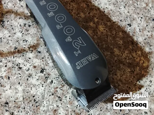 ماكينة حلاقة WAHL الأمريكية صناعة أمريكة بحلة ممتازة للبيع بسعر مغري