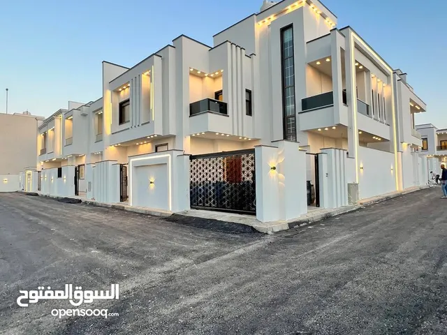 500 m2 More than 6 bedrooms Villa for Sale in Tripoli Ain Zara