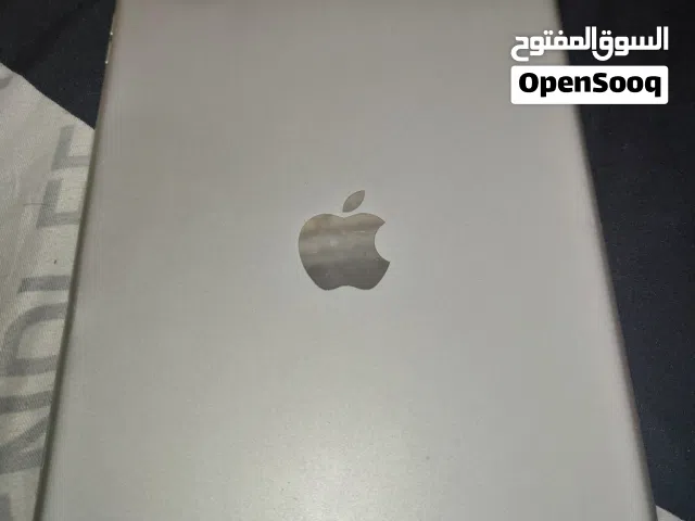 Ipad air 2 cover and screen protector applied