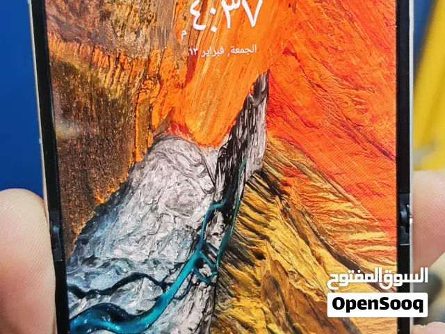 نوبيا ليبرو فلب