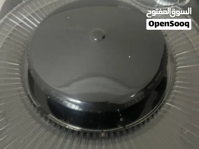 ماكينة قهوة سوداء