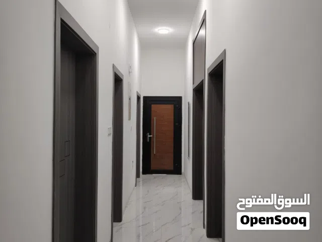 شقة مكيفة راقية للبيع (بيعة مستعجلة)