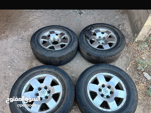 Dunlop 17 Rims in Al Sharqiya