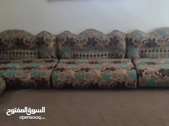 صالون 24قطعة مع بساط وستار