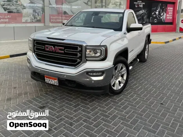 Used GMC Sierra in Northern Governorate