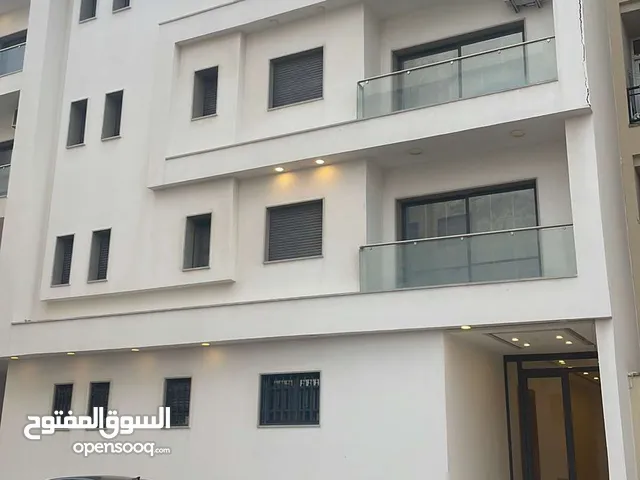 220 m2 3 Bedrooms Apartments for Sale in Tripoli Al-Seyaheyya