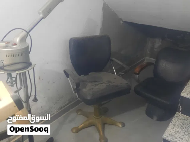 جهاز بشره 10 في واحد كرسي حلاقه وكاوترات ومقاعد انتضار وعربيه ومغسله