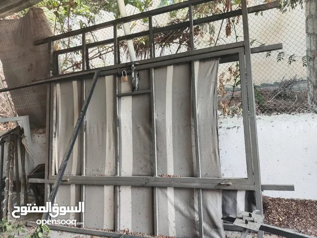 اغراض مخيم للبيع