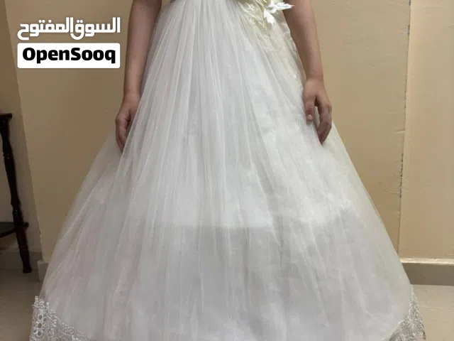 فستان بناتي استعمال نظيف جدا