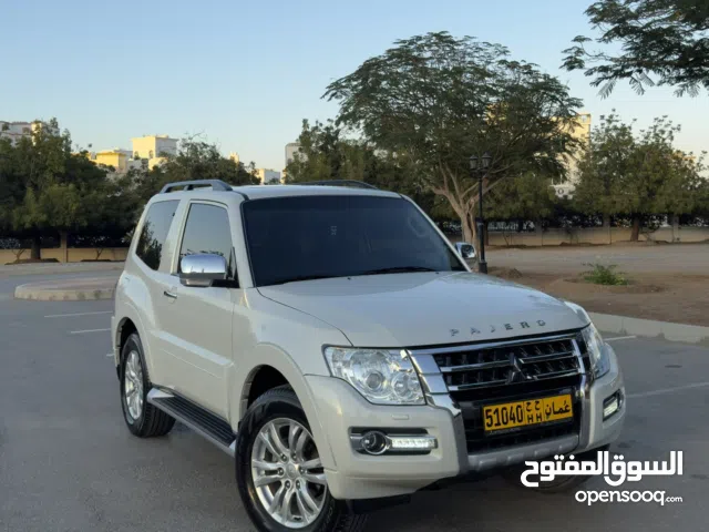 Used Mitsubishi Pajero in Al Batinah