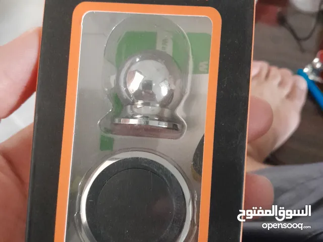 mobile bracket حامل مغناطيسي للهواتف