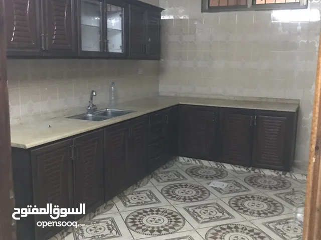 147 m2 3 Bedrooms Apartments for Rent in Irbid Al Hay Al Sharqy