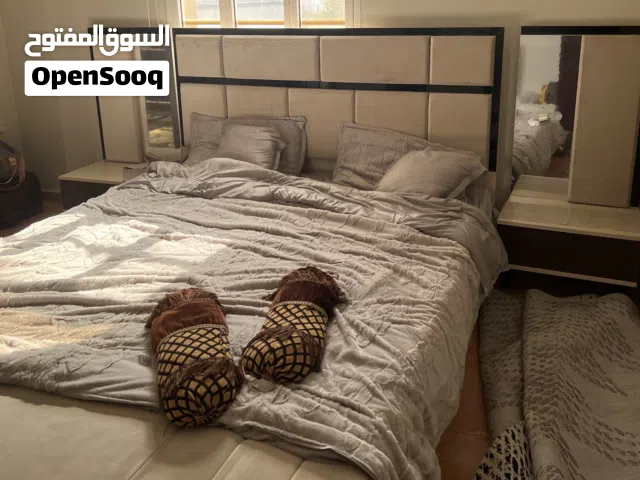 غرفة نوم كامله للبيع