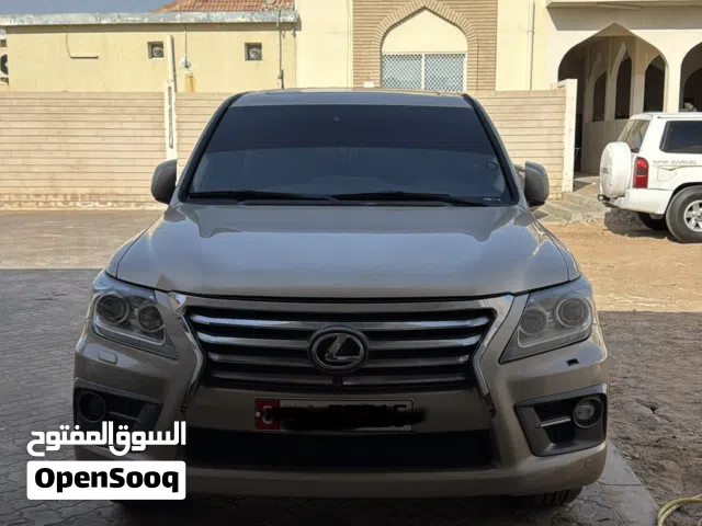 2014 لكزس LX LX 570