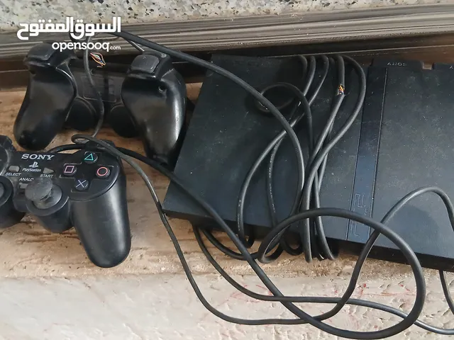 بلايستيشن 2 معه 2يدين شغالين