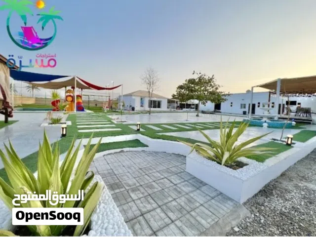 4 Bedrooms Chalet for Rent in Dhofar Salala