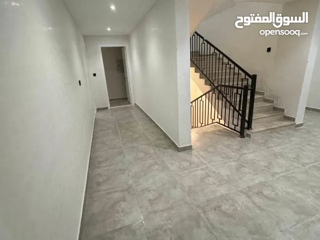 150 m2 3 Bedrooms Apartments for Rent in Dammam Al Anwar