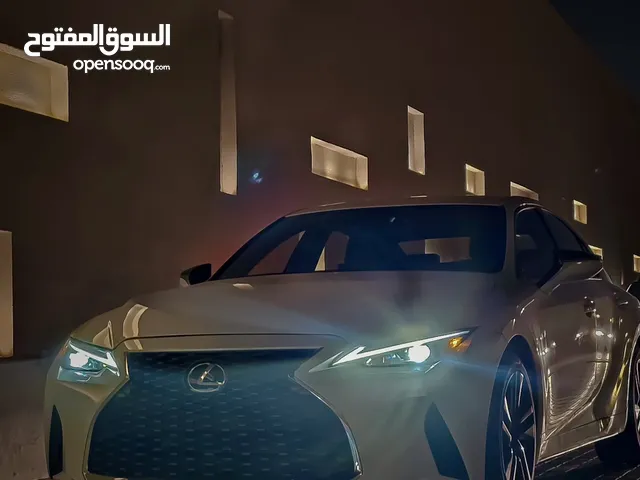 Used Lexus IS in Northern Governorate