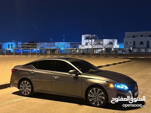 Used Nissan Altima in Abu Dhabi