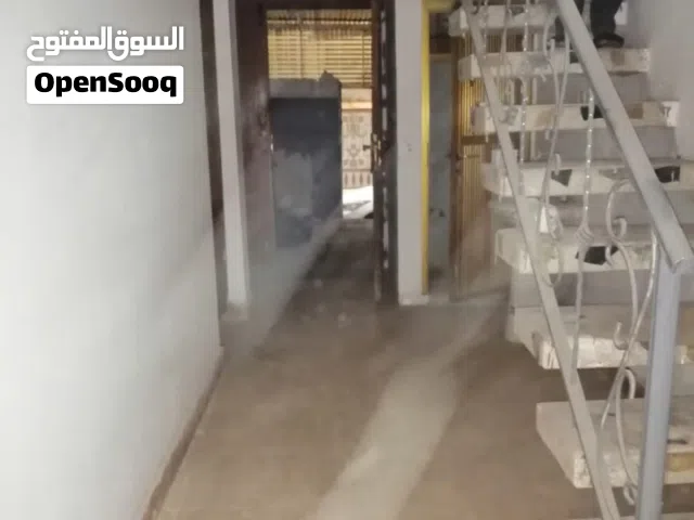120 m2 5 Bedrooms Townhouse for Rent in Basra Jubaileh