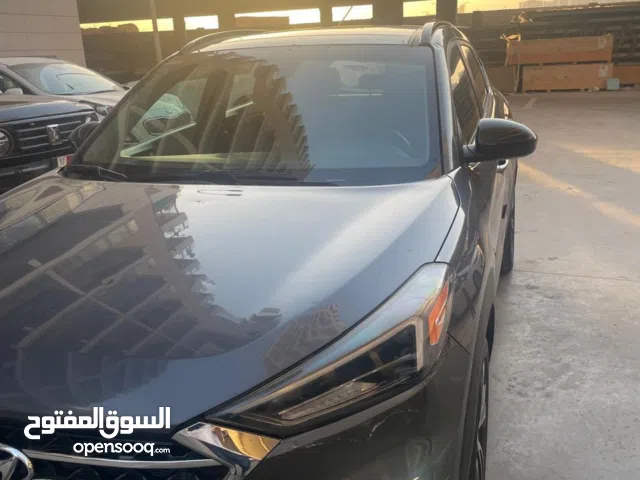 سيارة توكسان للبيع