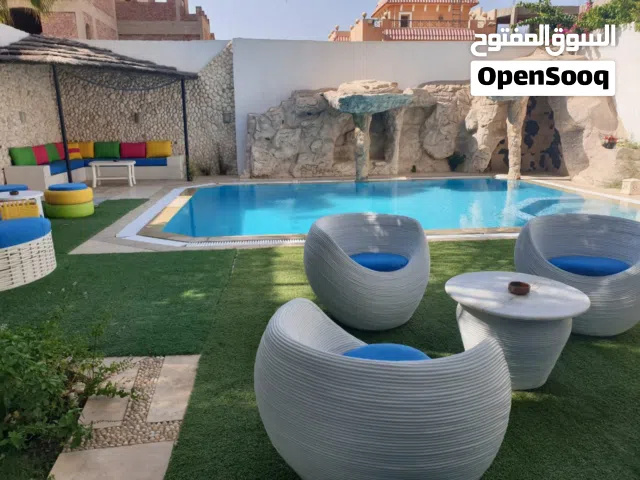 فيلا فاخره بالفرش كامل مودرن وحمام سباحه خاص