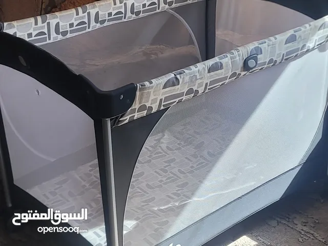 سرير اطفال بسكليت .