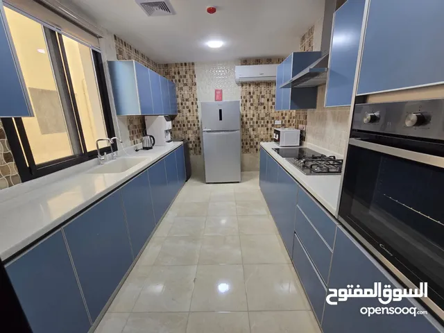 للايجار استوديو جديد شامل الكهرباء مع المكيف في عالي