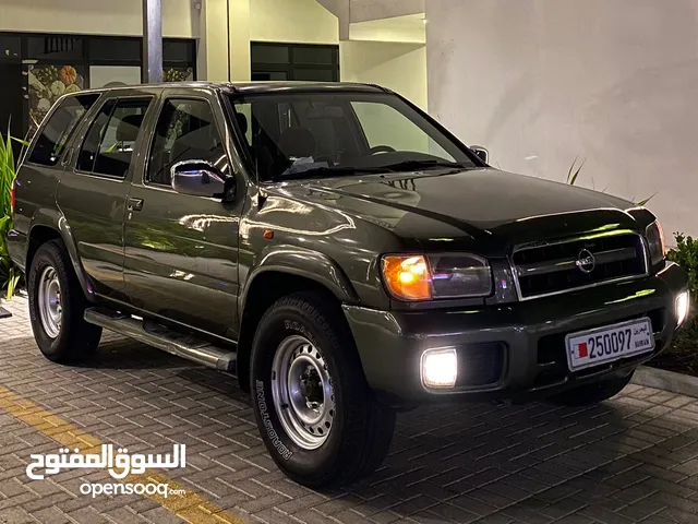 Nissan Pathfinder 2005 in Southern Governorate