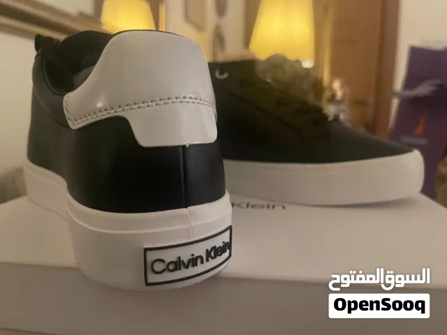 Black Sport Shoes in Hawally