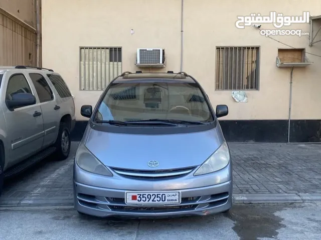 Used Toyota Previa in Muharraq