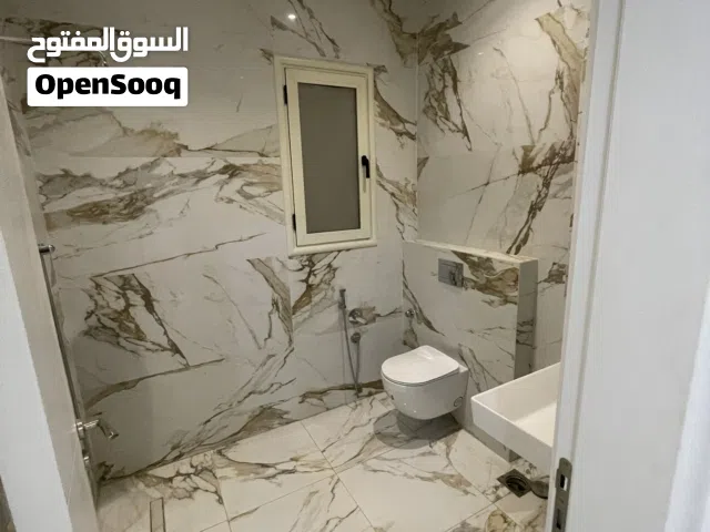 175 m2 5 Bedrooms Apartments for Sale in Tripoli Al Dahra