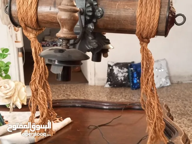 ثريات للبيع