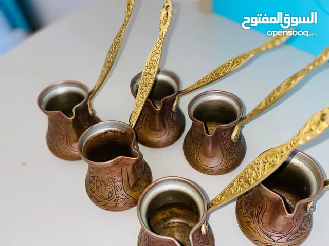للبيع صحون موديلات حديثة مستعملة استعمال بسيط بمختلف الاحجام والموديلات والأصحاب معظمها صناعة تركية