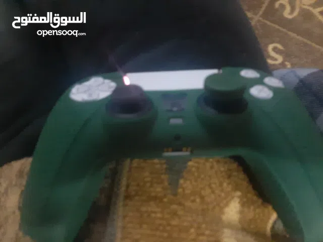 وحدة تحكم بلاي يستيشن 5 اللاسلكية كسر زيرو استعمال 4ايام بحاله ممتازه وبسعر أكثر من رائع