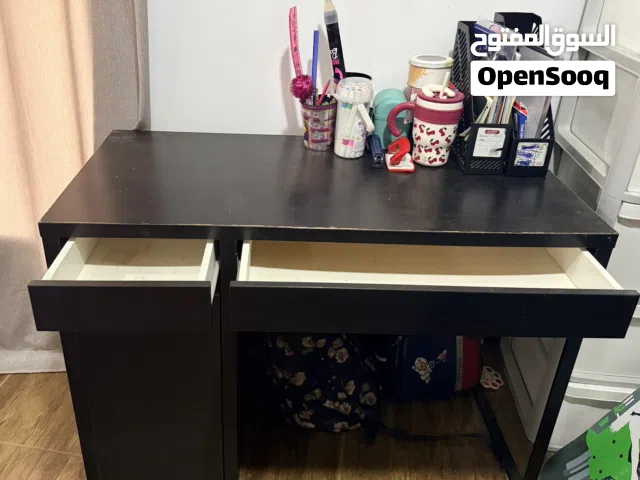 Kids study table