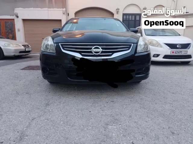 2012 نيسان التيما S