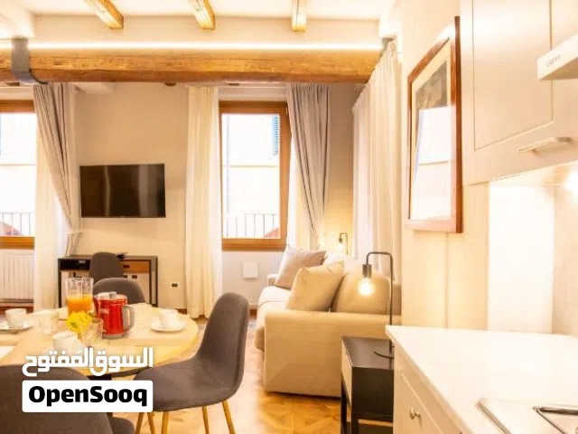 200 m2 2 Bedrooms Apartments for Rent in Tunis Other