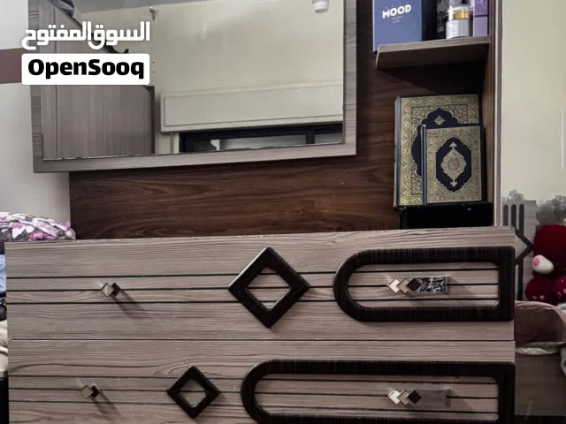 غرفة نوم كاملة مميزة للبيع بسعر مغري