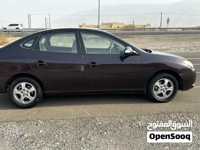 Used Hyundai Elantra in Al Dakhiliya