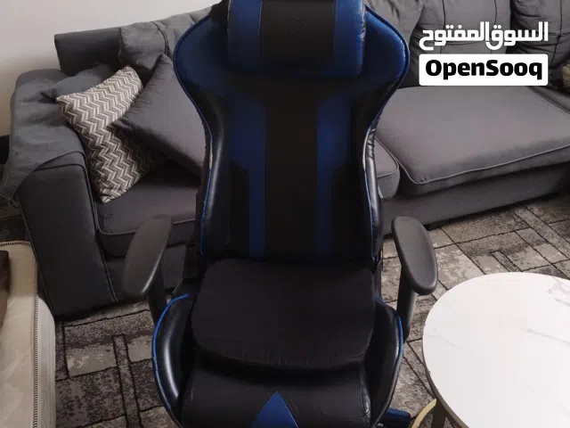كرسي جيمنج + طاولة كمبيوتر